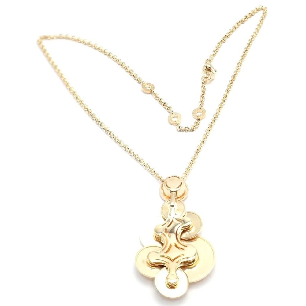 Authentic! Bulgari Bvlgari Cicladi 18k Yellow Gold Large Pendant Link Necklace - Picture 6 of 10